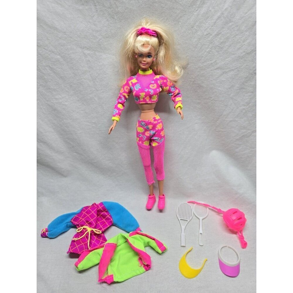 Vintage Workin Out Barbie Doll With Accessories 1996 Mattel Vintage